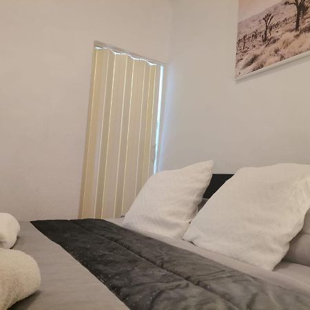 Evora Romana Alojamentos T2 Aqueduto Buitenkant foto